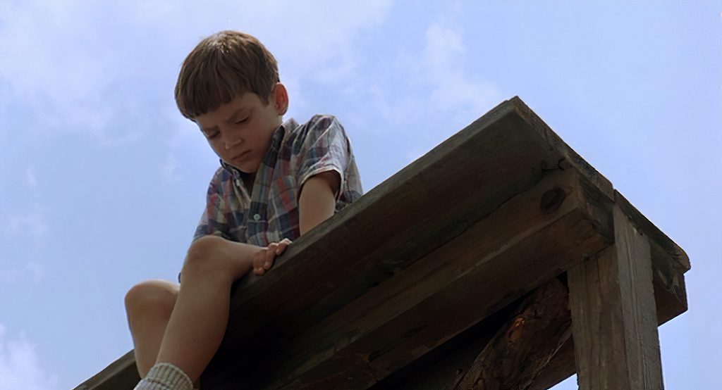 Paradise – Always & Forever: Elijah Wood